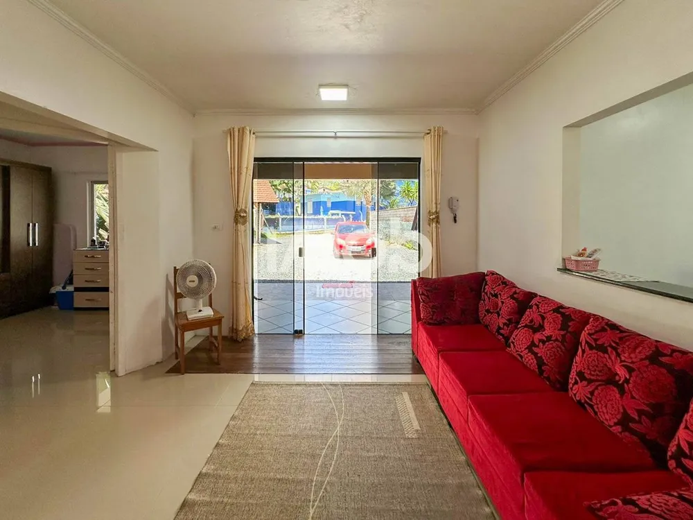 Casa, 3 quartos, 200 m² - Foto 4