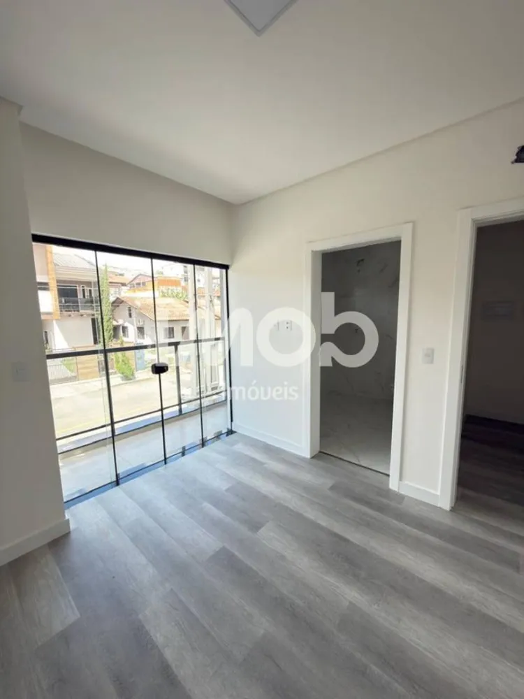 Casa, 3 quartos, 187 m² - Foto 3