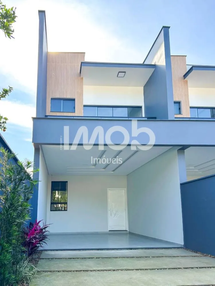 Casa, 3 quartos, 135 m² - Foto 1