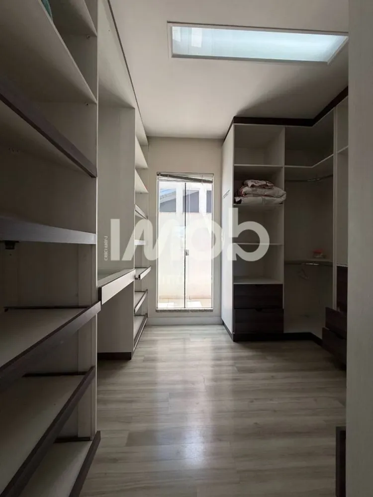 Casa, 4 quartos, 356 m² - Foto 9