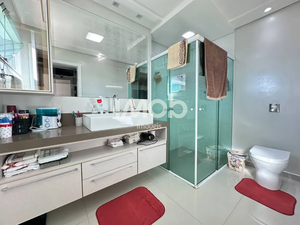 Casa, 3 quartos, 225 m² - Foto 10