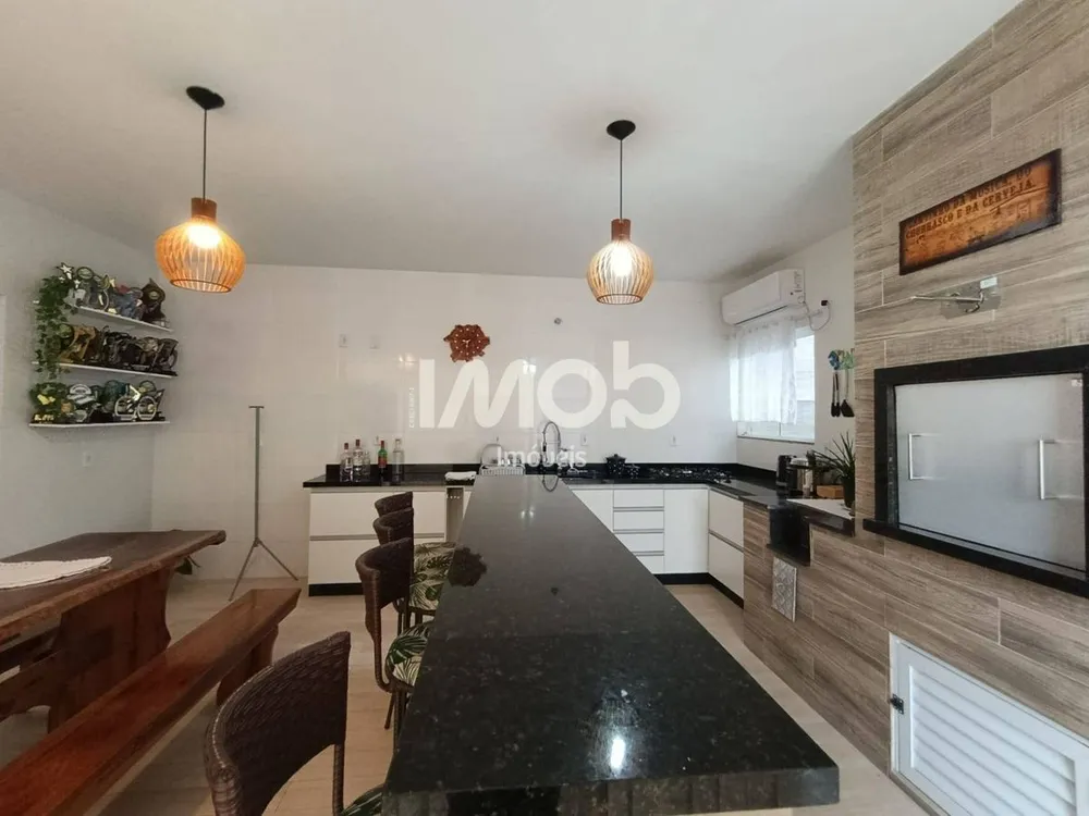 Casa, 3 quartos, 195 m² - Foto 9