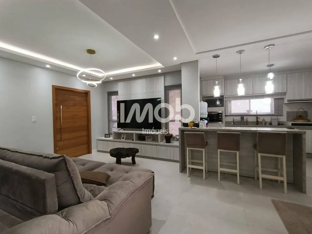 Casa, 3 quartos, 195 m² - Foto 3