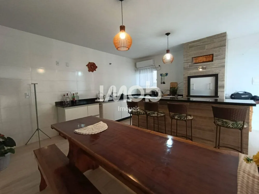 Casa, 3 quartos, 195 m² - Foto 8
