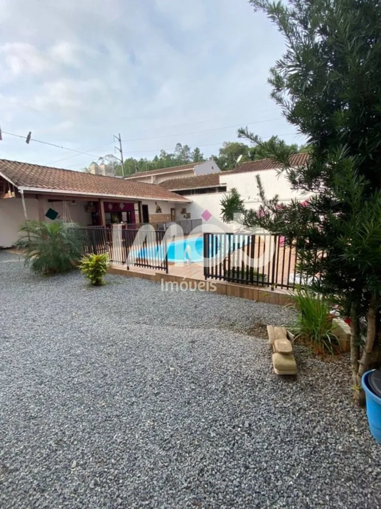 Casa, 3 quartos, 220 m² - Foto 3
