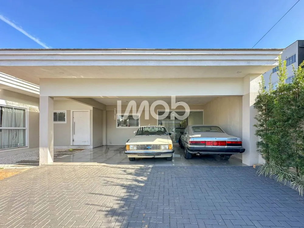 Casa, 4 quartos, 200 m² - Foto 2