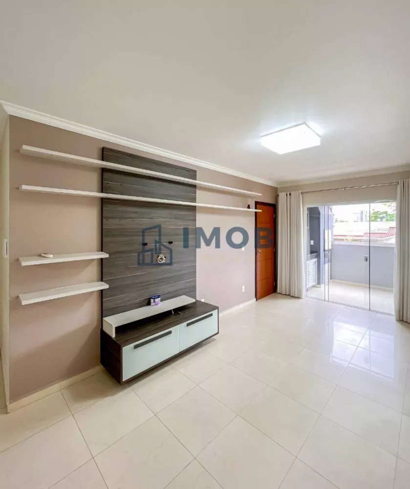 Apartamento à venda com 2 quartos, 90m² - Foto 2