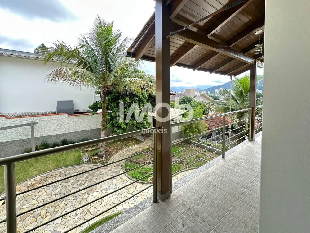 Casa, 3 quartos, 229 m² - Foto 9