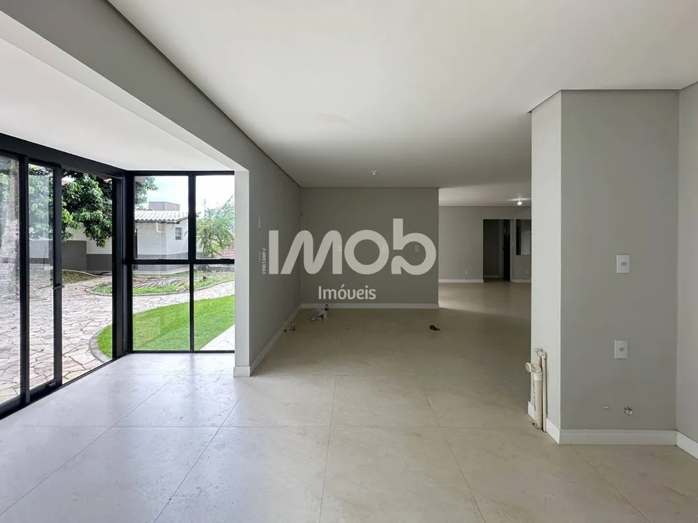 Casa, 3 quartos, 229 m² - Foto 4