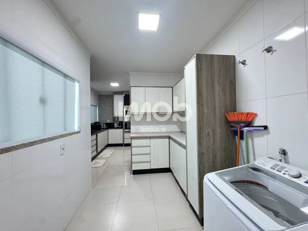 Casa, 4 quartos, 296 m² - Foto 6