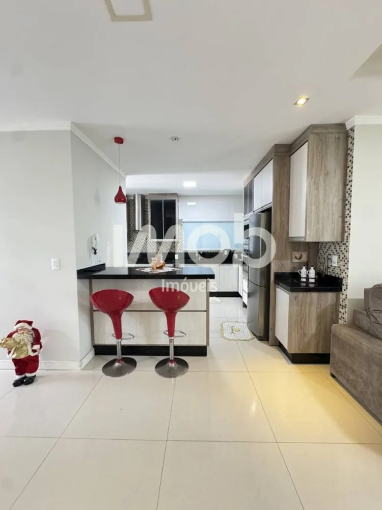 Casa, 4 quartos, 296 m² - Foto 4