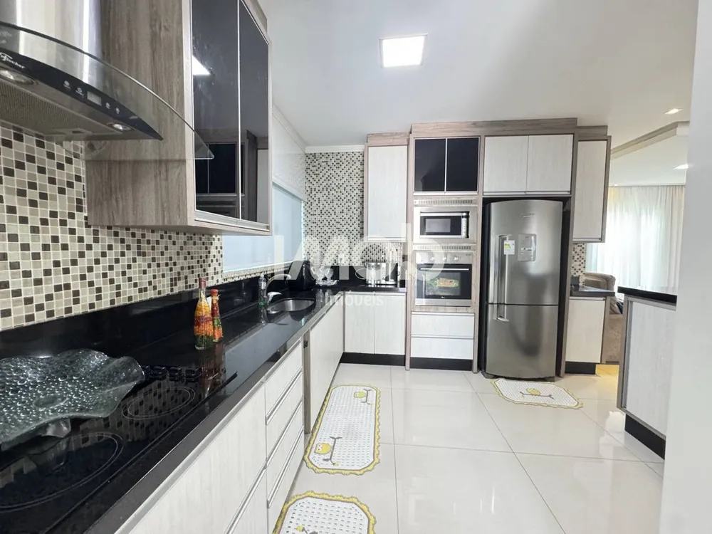 Casa, 4 quartos, 296 m² - Foto 5