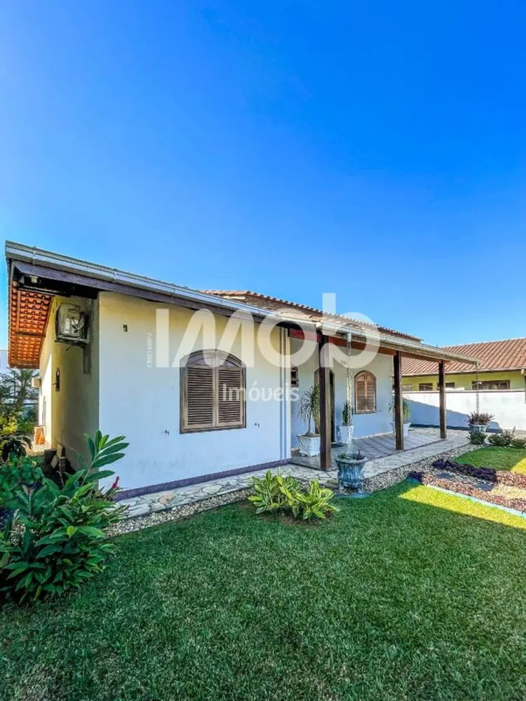 Casa, 3 quartos, 98 m² - Foto 2