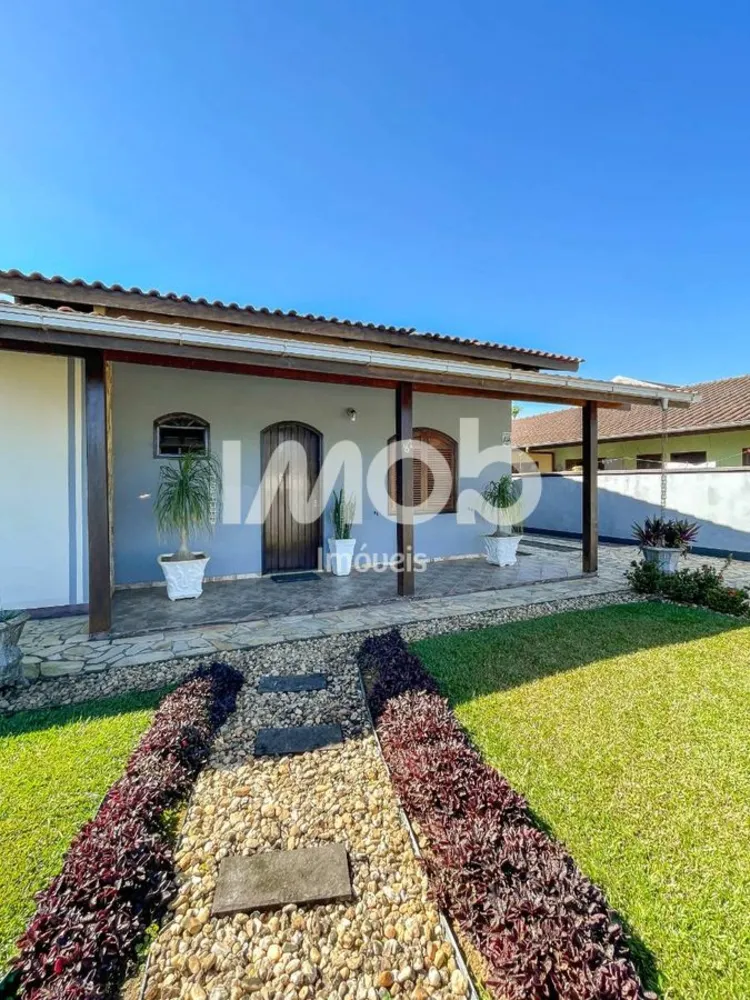 Casa, 3 quartos, 98 m² - Foto 1