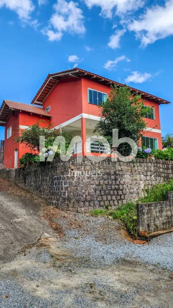 Casa, 3 quartos, 311 m² - Foto 1