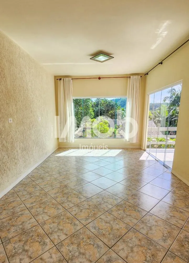 Casa, 3 quartos, 311 m² - Foto 3