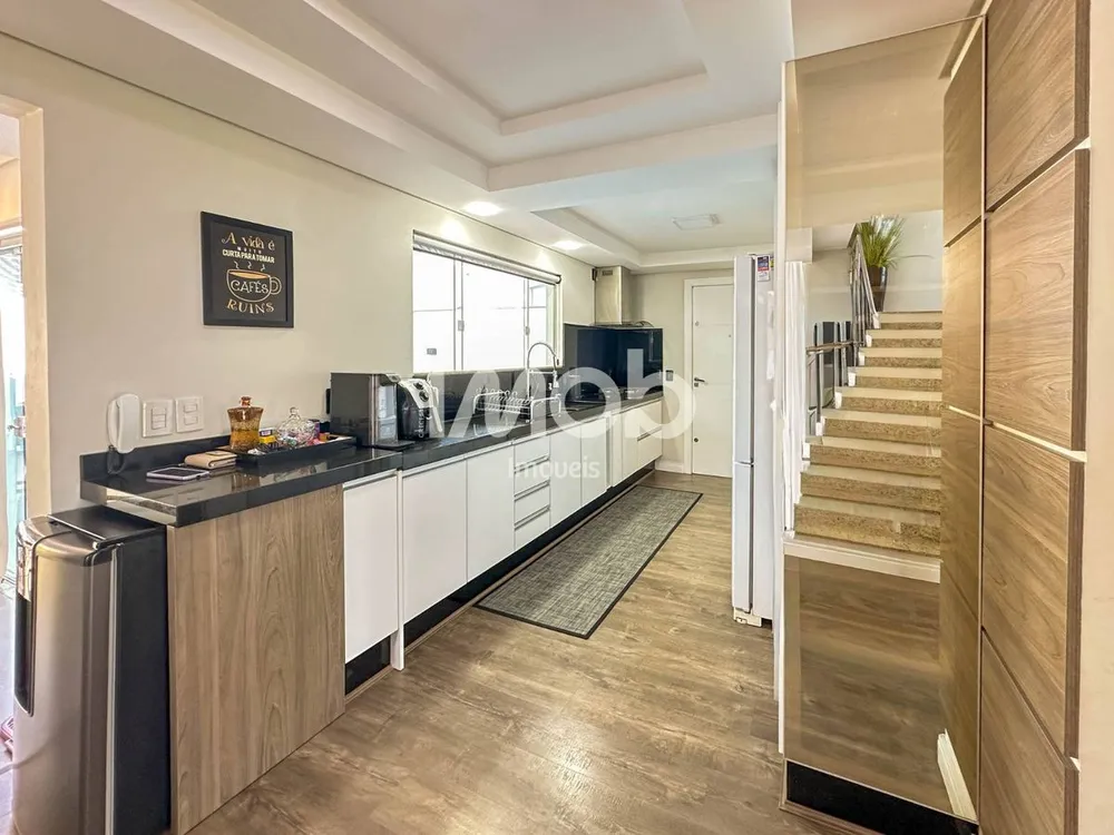 Casa, 3 quartos, 206 m² - Foto 6