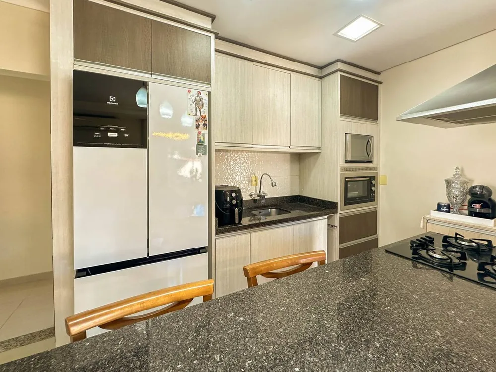 Casa, 3 quartos, 164 m² - Foto 3
