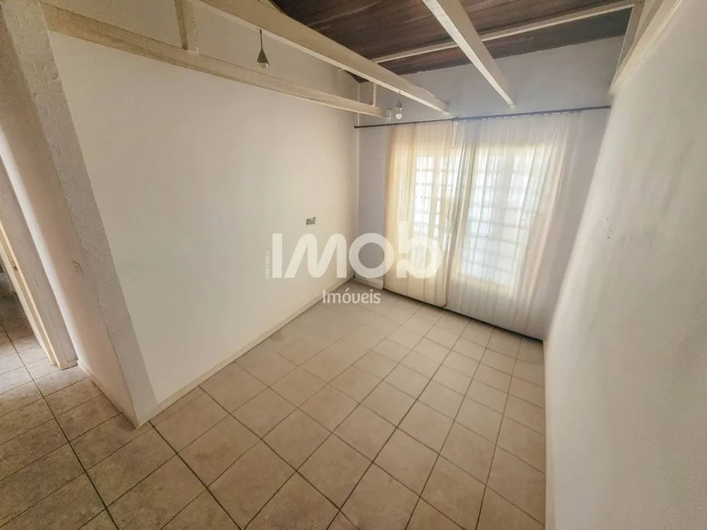 Casa, 5 quartos, 178 m² - Foto 2