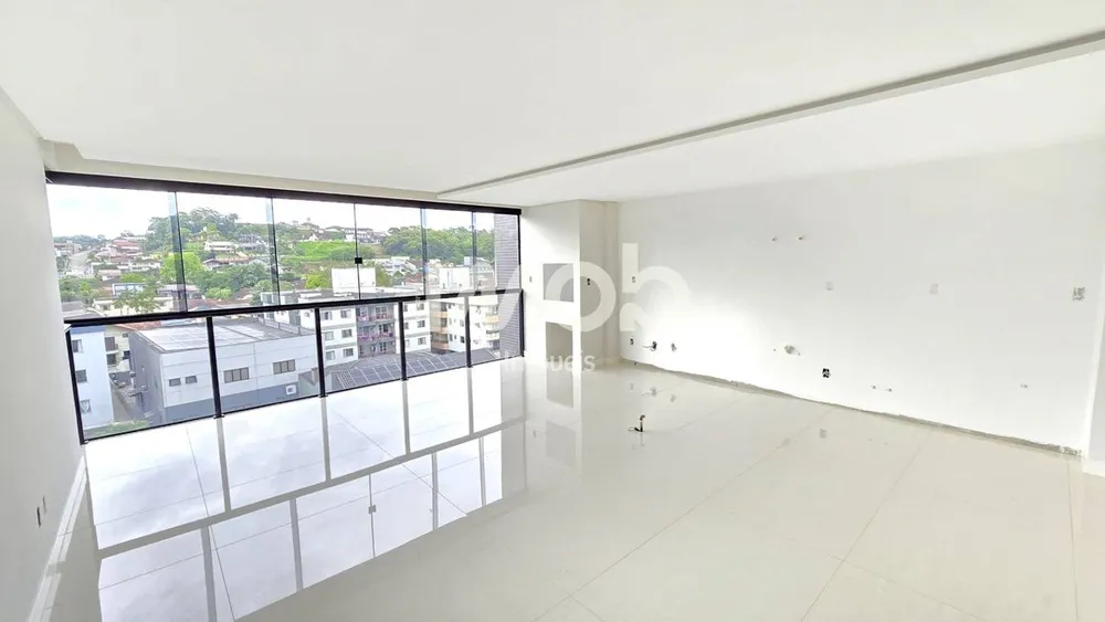 Apartamento, 3 quartos, 139 m² - Foto 1