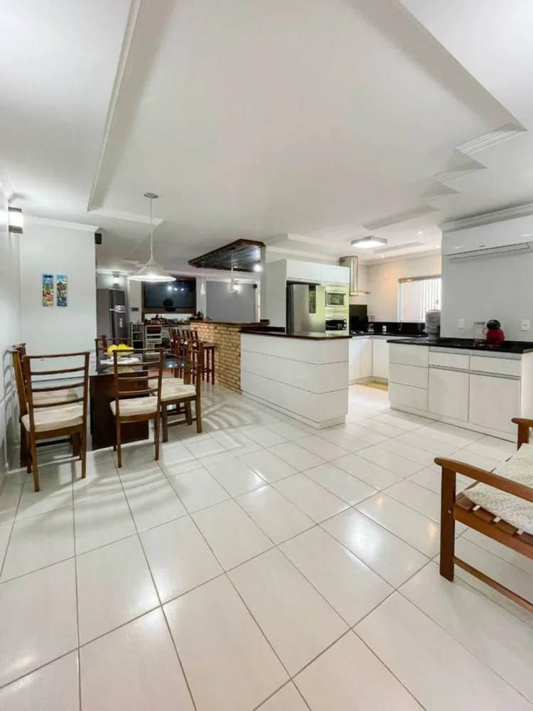 Casa, 4 quartos, 290 m² - Foto 7