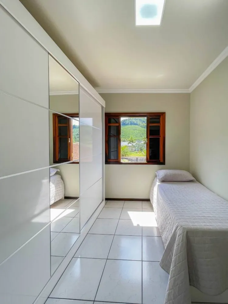 Casa, 4 quartos, 290 m² - Foto 10