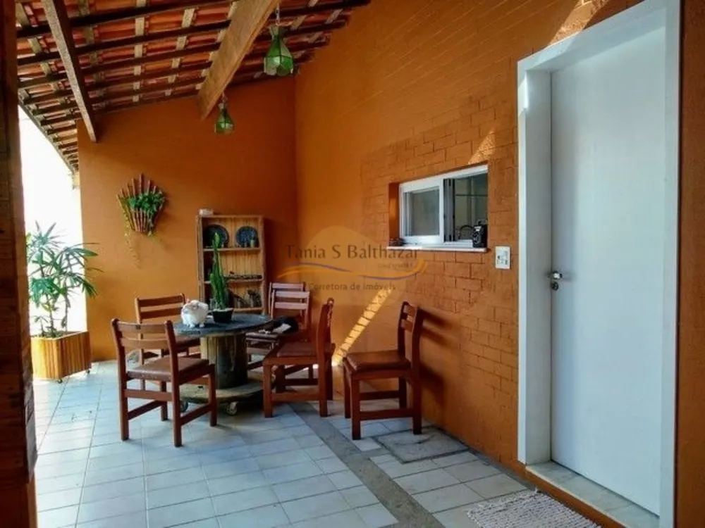 Casa, 5 quartos, 293 m² - Foto 2