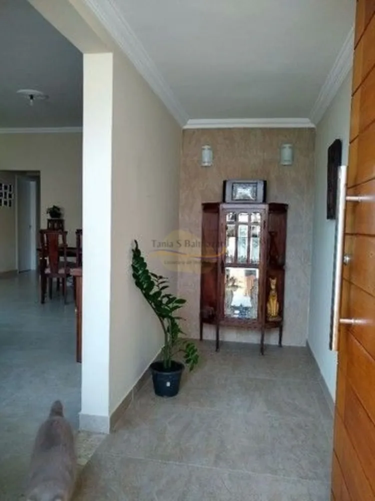 Casa, 5 quartos, 293 m² - Foto 3