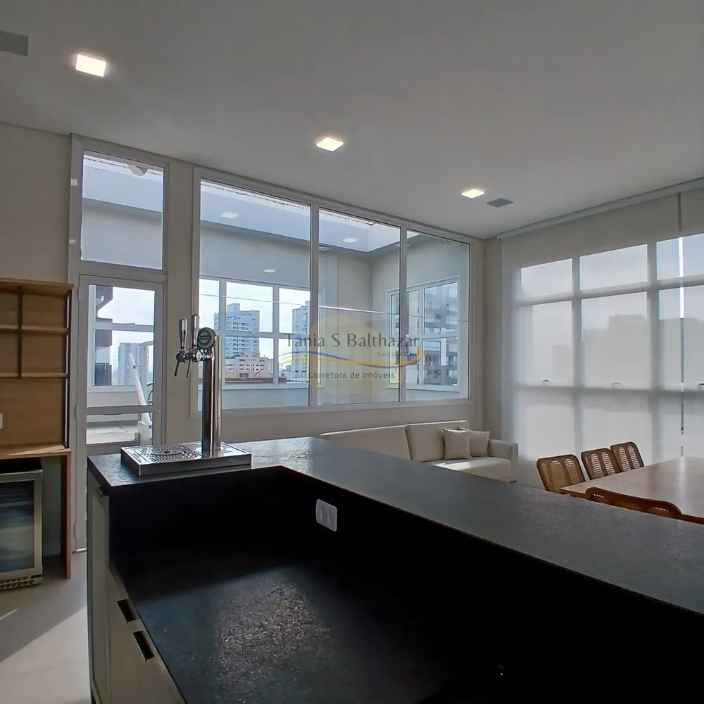 Cobertura, 3 quartos, 166 m² - Foto 2