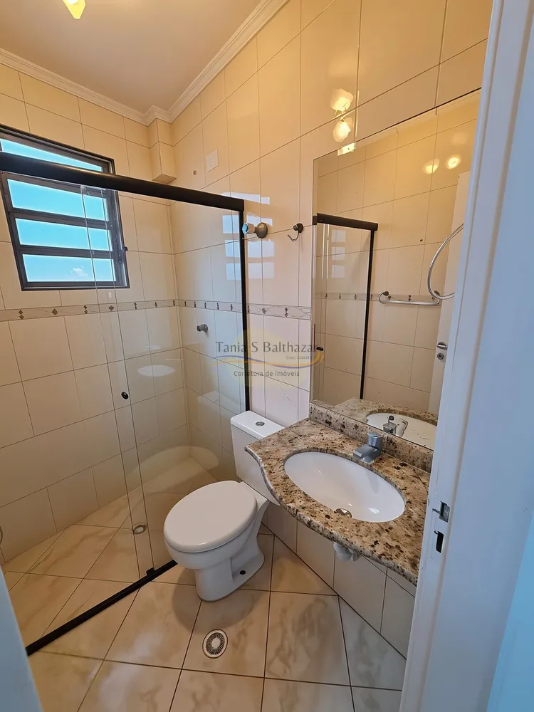 Casa, 4 quartos, 185 m² - Foto 1