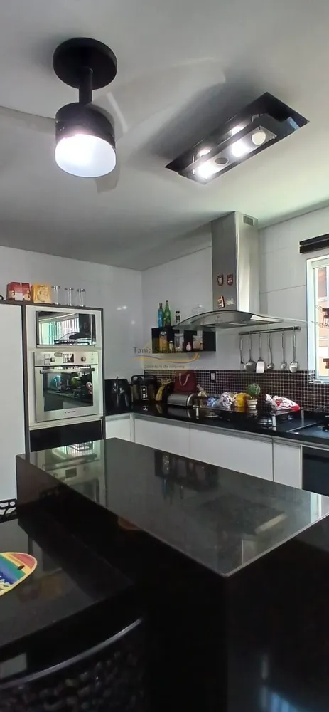 Casa, 3 quartos, 172 m² - Foto 5