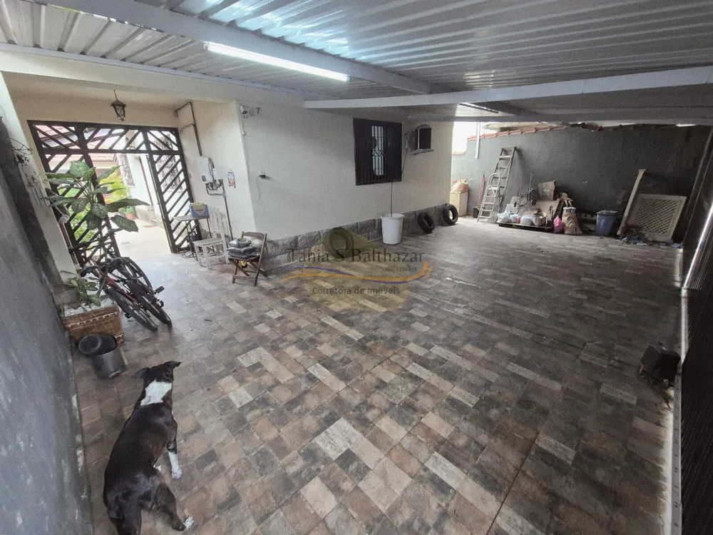 Casa, 5 quartos, 230 m² - Foto 13