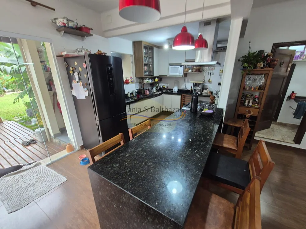 Casa, 5 quartos, 230 m² - Foto 9
