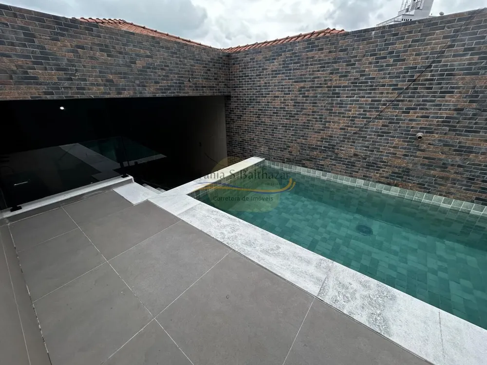 Casa, 3 quartos, 290 m² - Foto 2