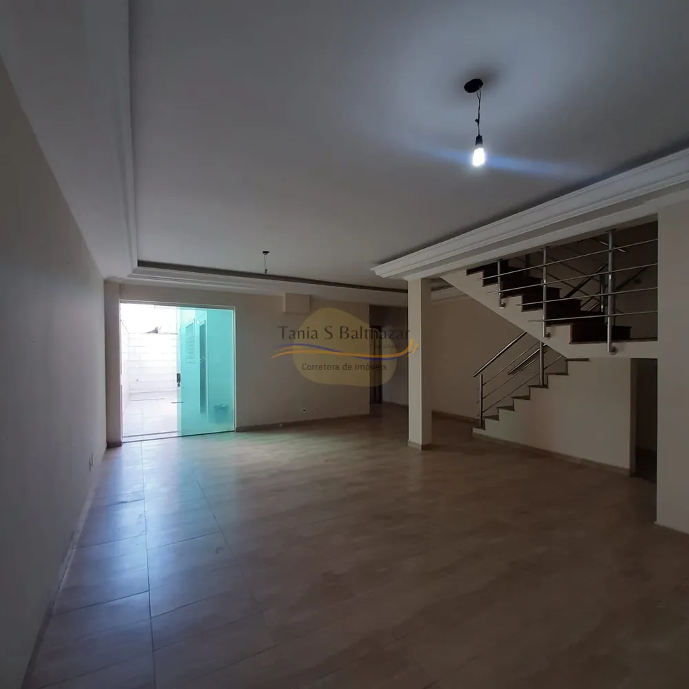 Casa, 4 quartos, 430 m² - Foto 2