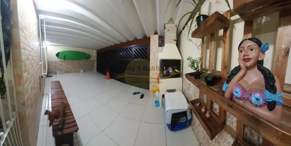 Casa, 3 quartos, 131 m² - Foto 1