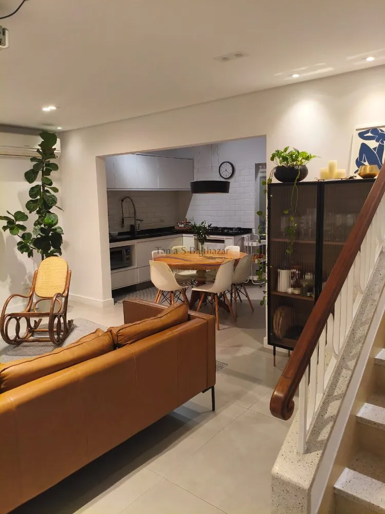 Sobrado, 3 quartos, 102 m² - Foto 1