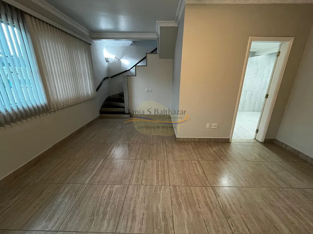 Casa, 3 quartos, 234 m² - Foto 2
