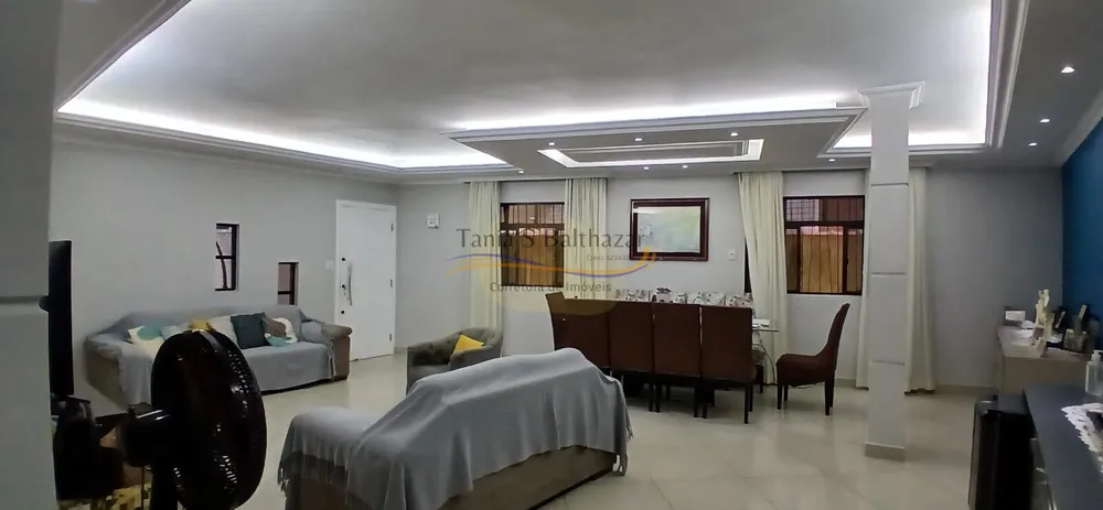 Casa, 3 quartos, 207 m² - Foto 5