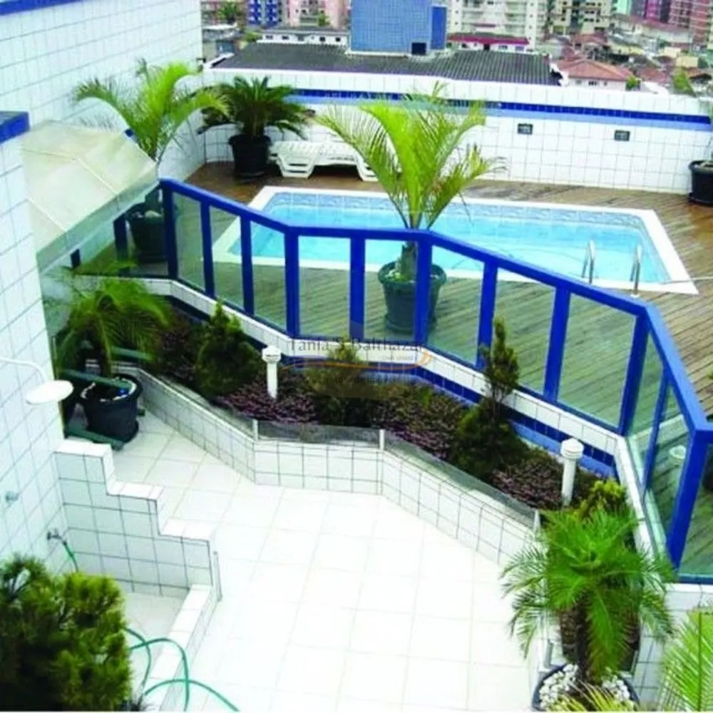 Cobertura, 3 quartos, 216 m² - Foto 2