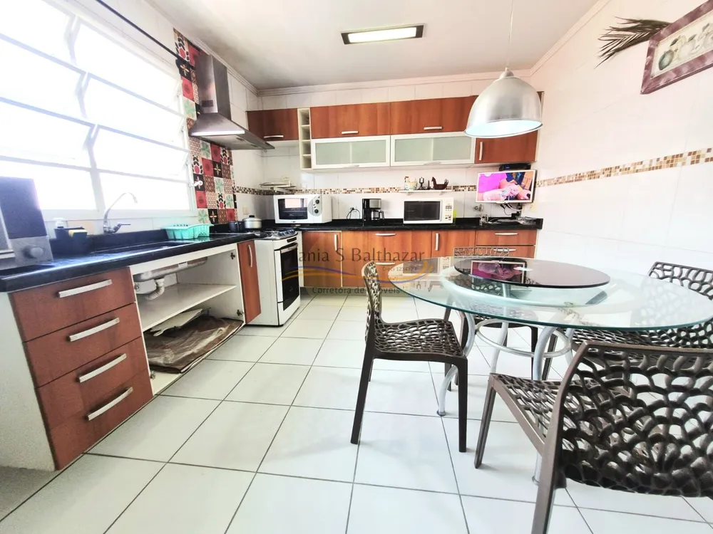 Sobrado, 3 quartos, 156 m² - Foto 2