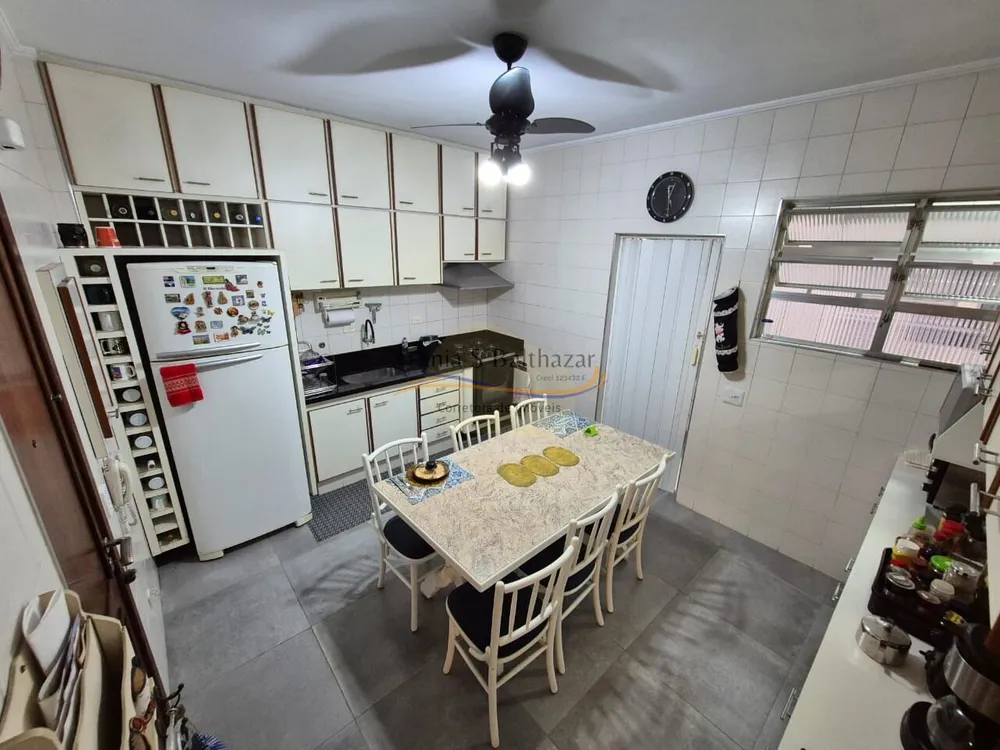 Apartamento, 3 quartos, 160 m² - Foto 2