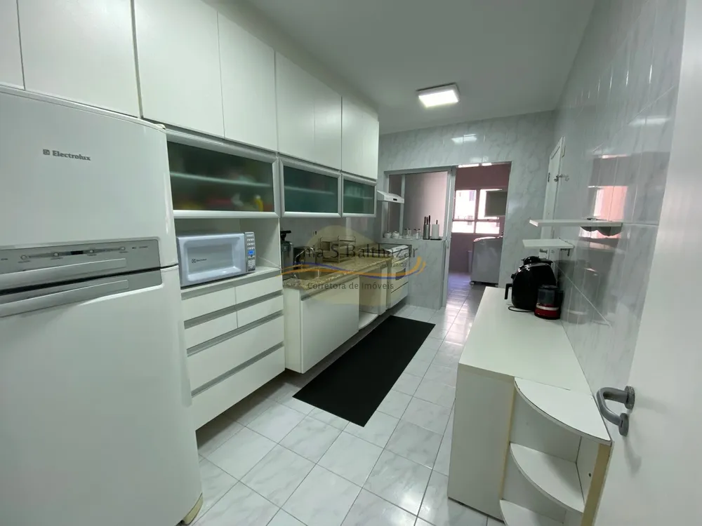 Apartamento, 3 quartos, 140 m² - Foto 12