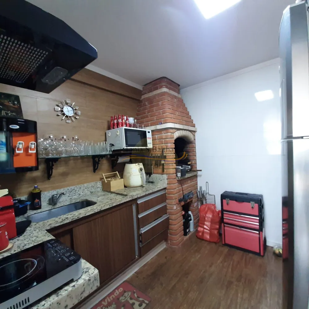 Cobertura, 3 quartos, 217 m² - Foto 2