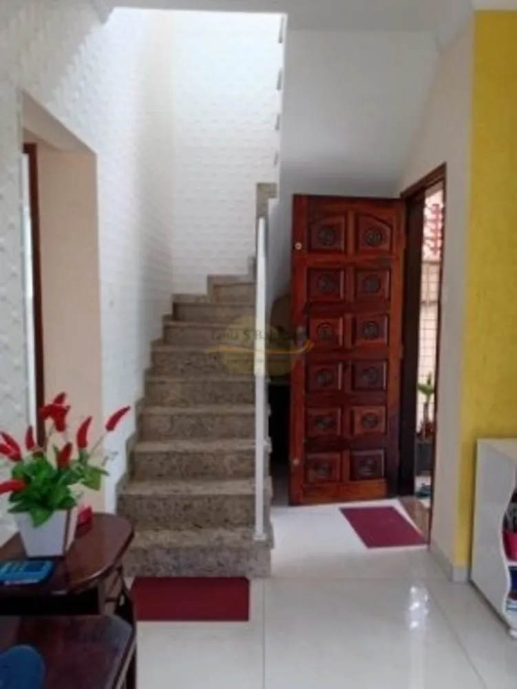 Casa, 3 quartos, 241 m² - Foto 11
