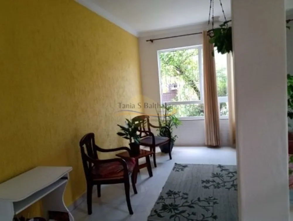 Casa, 3 quartos, 241 m² - Foto 2