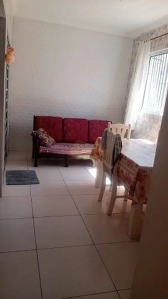 Casa, 3 quartos, 241 m² - Foto 4