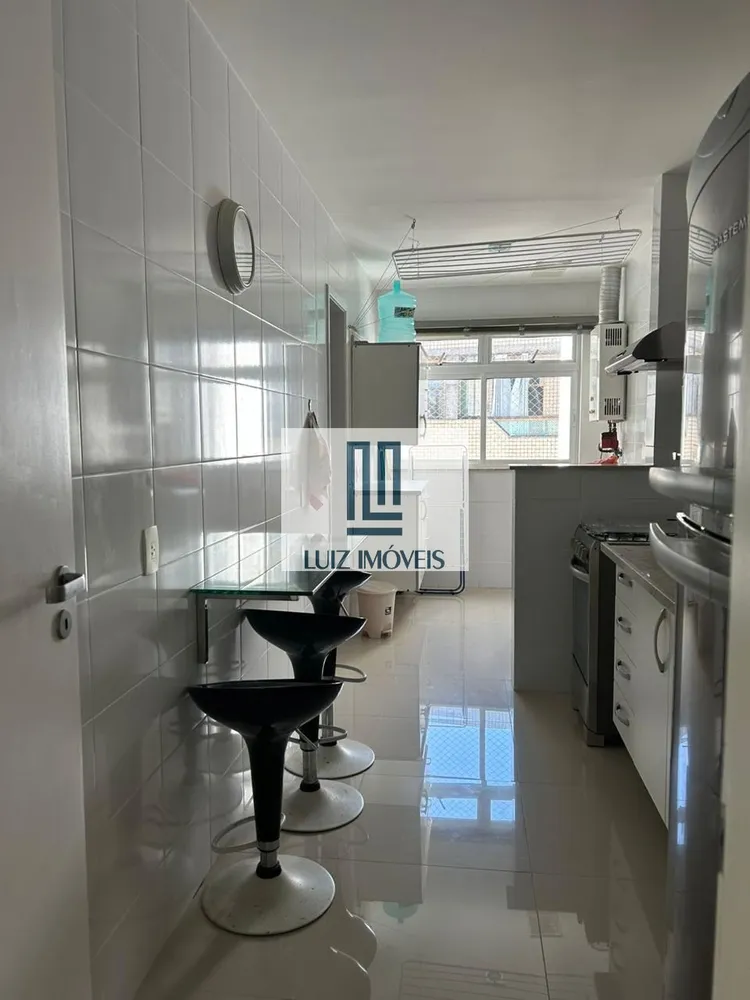 Apartamento, 3 quartos, 150 m² - Foto 2