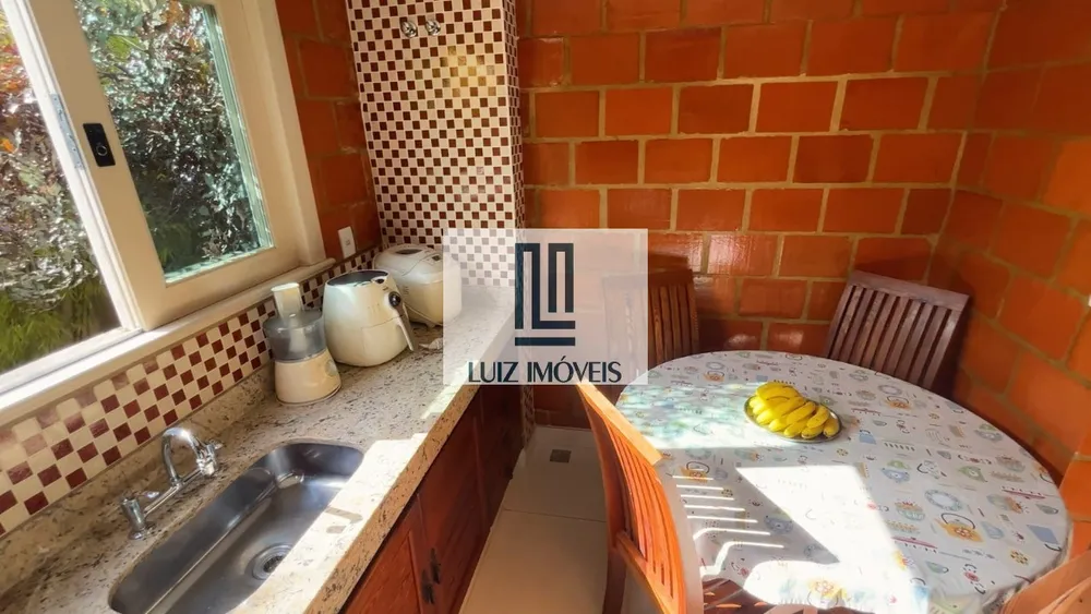 Casa, 3 quartos, 2290 m² - Foto 14