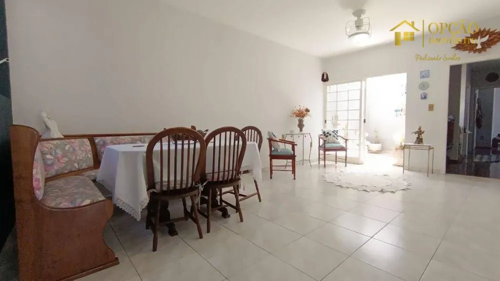Casa, 3 quartos, 380 m² - Foto 4